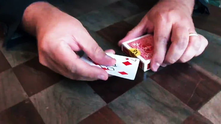 PICK ME by Mickael Chatelain Magic Tricks Gimmicks Card Magic Decks Beginner Magic Props Fun Mentalism Illusions Close up Magia