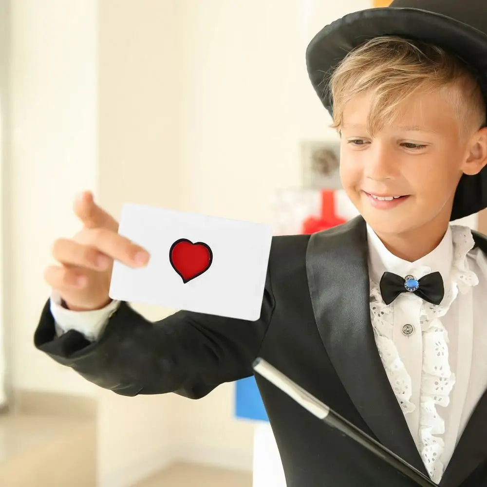 Flick The Heart Magic Trick Magician Close Up Illusions Mentalism Gimmicks Props Creative Valentine's Day Confession Magic Toy
