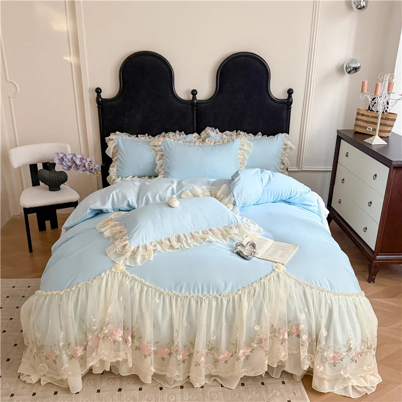 4Pcs Princess Wedding Bedding Set Korean Style Lace Flowers Embroidery Duvet Cover Bed Sheet/Fitted Sheet/Bed Skirt Pillowcases