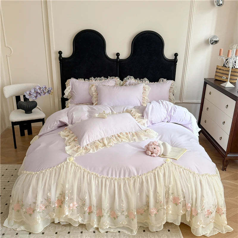4Pcs Princess Wedding Bedding Set Korean Style Lace Flowers Embroidery Duvet Cover Bed Sheet/Fitted Sheet/Bed Skirt Pillowcases