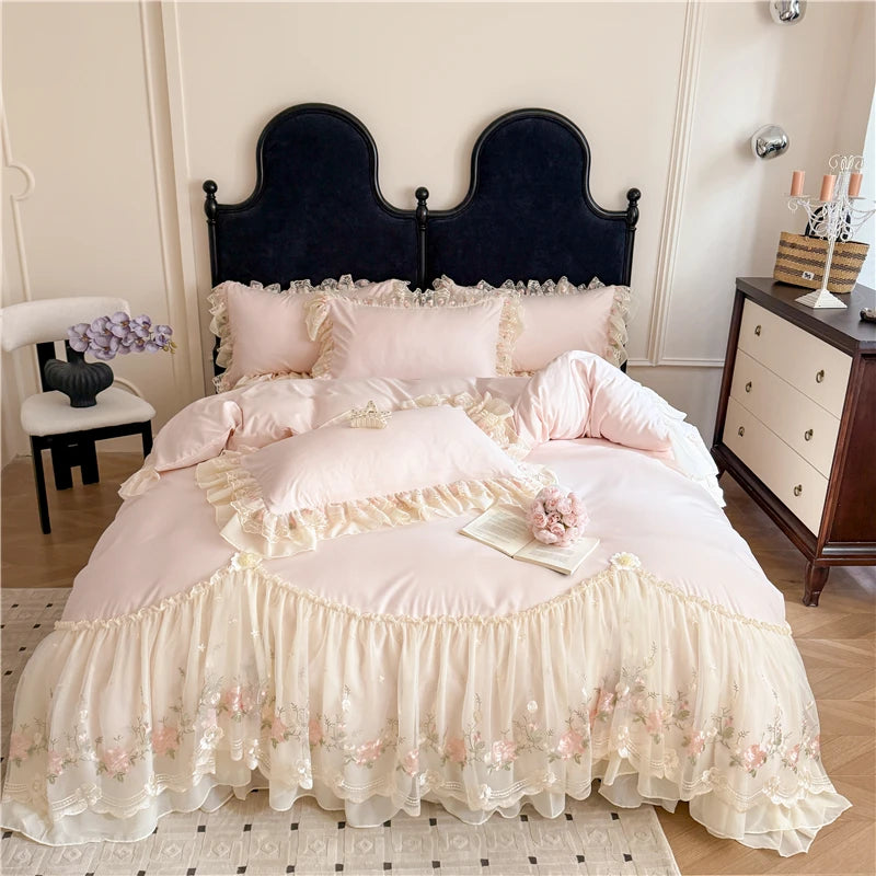 4Pcs Princess Wedding Bedding Set Korean Style Lace Flowers Embroidery Duvet Cover Bed Sheet/Fitted Sheet/Bed Skirt Pillowcases