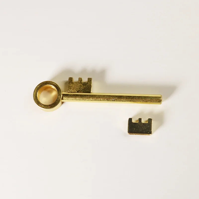 Mystery Golden Key Skeleton Magic Tricks Magician Close Up Illusions Gimmick Props Appearing Mentalism Ghost Moving Key Magia