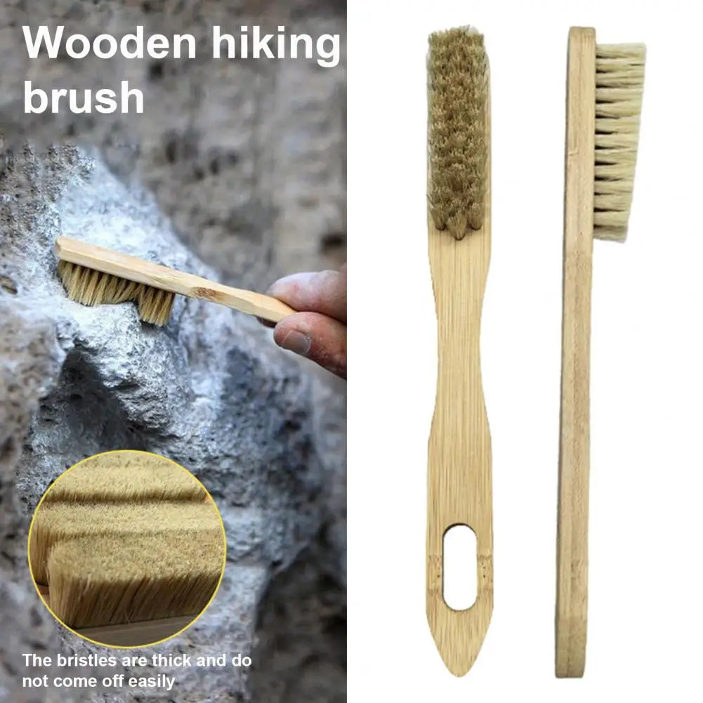 Boar Bristles Bouldering Brush Durable Wooden Rock Climbing Brush with Ergonomic Handle Thick Boar Bristles for Indoor Outdoor
