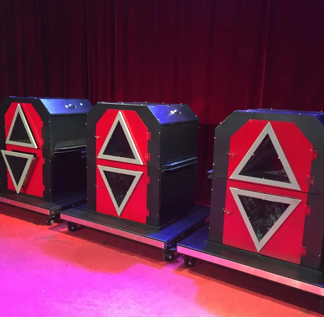 triangular barrel stage magic props professional magician