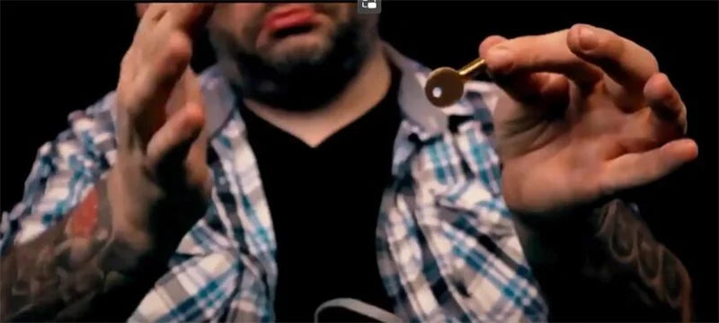 Keymaster (Gimmicks and Instructions) by Craig Petty Magic Tricks Moving Hole on Key Close Up Illusions Mentalism Comedy Props