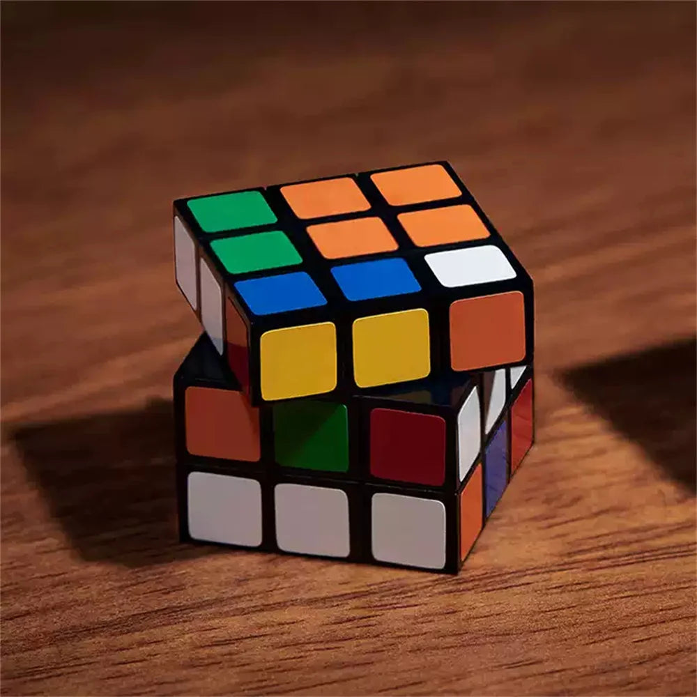 Mini Magic Square to Chocolate Gimmick - Instant Candy Appearing Prop | Real Chocolate Production for Close Up, Street & Stage